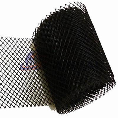 China Easily Assembled Durable Plastic PP PE Wire Mesh Breeding Plastic Flat Netting For Farm Low Price Te koop