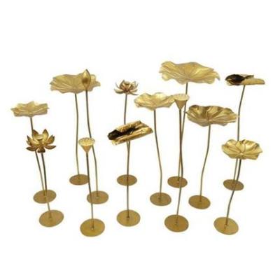 China China Creative Chinese Bronze Forging Simulation Lotus Leaf Sculpture for sale