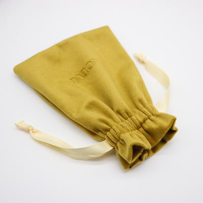 China Jewelery OEM Manufacture Wholesale Custom Logo Wick Jewelry Drawstring Velvet Pouch Bag for sale