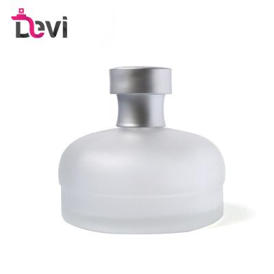 China Devi Simple Design 100ML Modern Single Glass Perfume Bottles Round Empty Sprayer Refillable Atomizer Men Perfume Bottle Perfume Container for sale