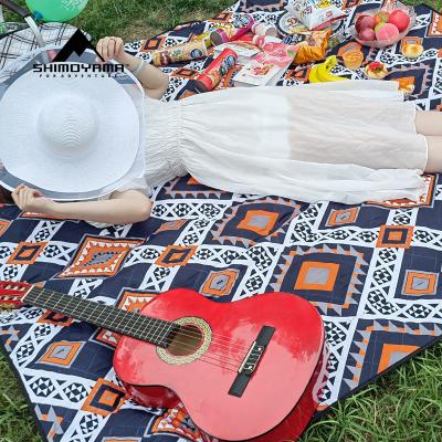 China Extra Large White Multicolor Picnic Blanket SHIMOYAMA Waterproof Picnic Blanket Double Layers For Mat Tote Spring Summer Convenient Outdoor Water Resistant for sale