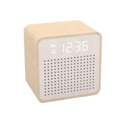 China New Antique Style Design Hotel LED Display Digital Alarm LED Wooden Clock With Tooth Wireless Blue Speaker for sale