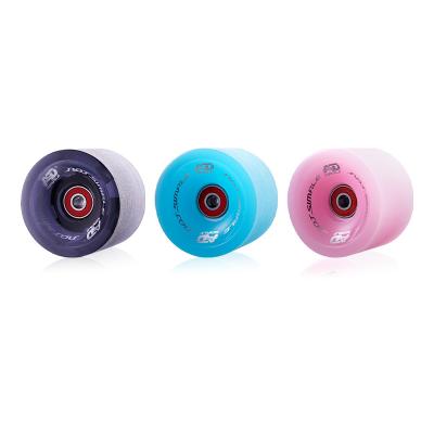 China Outdoor sports high rebound matte skateboard PU LED flashing wheels big in long board running wheels for sale