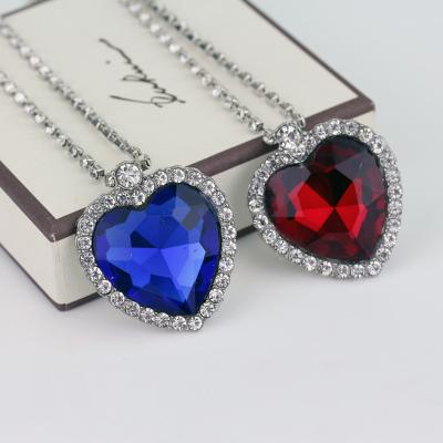 China Beautiful Best Selling Set Ocean Heart Alloy With Diamonds Shape Retro Crystal Love Heart Necklaces for sale