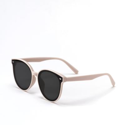 China Black Sunglasses New Big Round Frame Sunglasses Private Label Retro Fashion Sunglasses New for sale