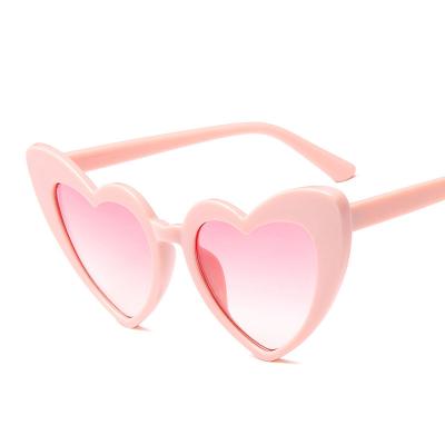 China Fashion Metal Heart Shaped Cute Hinge Big Sunglasses Sunglasses Frame Personalized Sun Glasses for sale