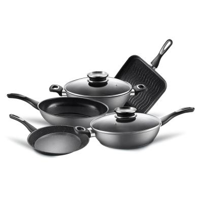 China Sustainable carbon steel kitchen cookware set with non stick liner include skillet grill pan casserole dish for sale