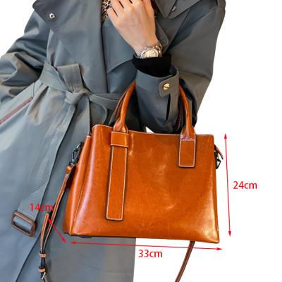 China Others EGL191 premium 2022 new large capacity cow leather bags real retro handbag ladies for sale