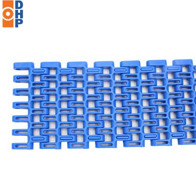 China Food Beverage Industry Conveyor Belt Plastic Flush Belt Metal Bottles And Cans Conveying for sale