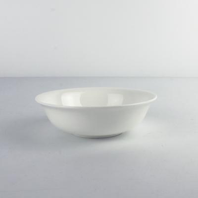 China New Arrival Multi Sizes Porcelain Bowl Soup Salad Ramen White Stocked Bowl Customized Ceramic Round Bowl for sale