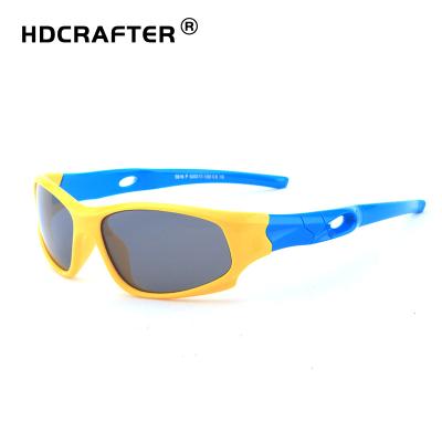 China 15 Years Experience 2021 UV400 Kids Fashion Newest Branded Small Frame Sports Rectangle Sunglasses for sale