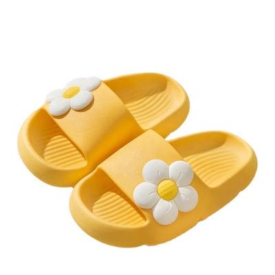 China RISVINCI Waterproof New Arrival Beach Kids Room Slippers Thick Soft-soled Flat Slipper Anti EVA House Slippers Ultralight For Girls for sale