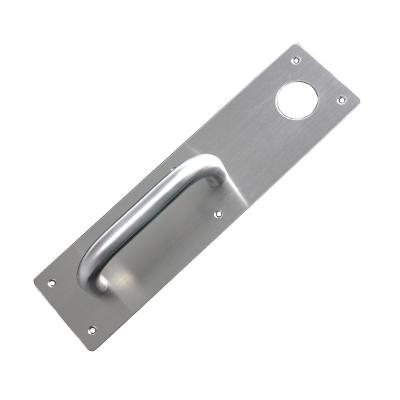 China Long DURABLE Stainless Chrome Push And Pull Handle For Steel Door for sale