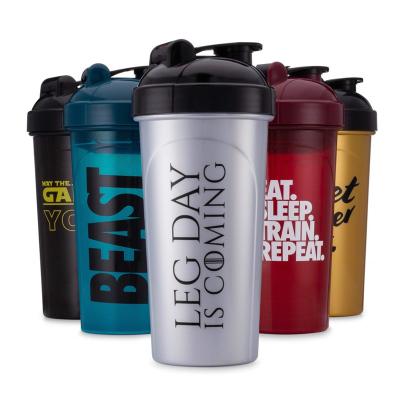 China Stocked Custom logo 28oz 700ml bpa free plastic motivational gym sports protein shaker water bottle shaker cup for sale