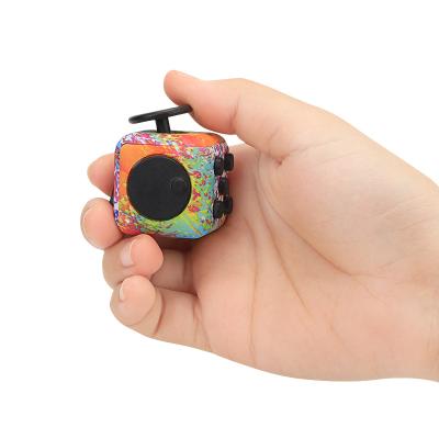 China 2021 New Popular Spinner Decompression Dice Resistance Toy Busy Cubes Multi-Play Magic Cube Smart Cube Rainbow for sale