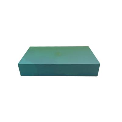 China Elelgent Skin Care Packaging Boxes Wholesales Packaging Box With Magnetic Lid for sale