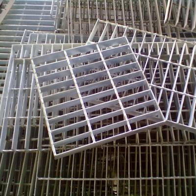 China Contemporary 1M * 1M Hot Dip Galvanized Steel Grating For Step Ceiling for sale