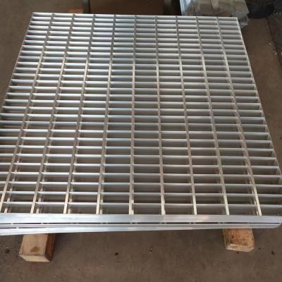 China Traditional Factory Direct Hot Dip Galvanized Walkway Steel Bar Grating Untreated Aluminum Grating for sale