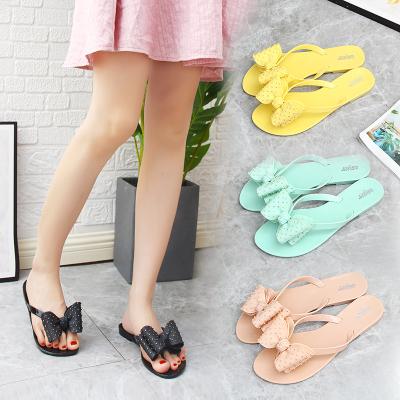 China 2022 Lightweight New Lisa Women 'S Summer Fashion Beach Flat Flip Flops Jelly Slippers Bow Sandals & External Wear Jelly Women 'S Flip Flops for sale