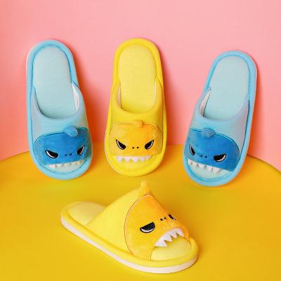 China Breathable Drop Shipping Cute Causal Children Slippers Cartoon Slippers Outdoor Children's Room Slippers for sale