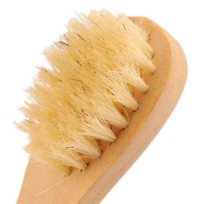 China High Quality Bamboo Skin Rejuvenation Wholesale Dry Skin Body Brush Boar Stiffen Bath Brush for sale