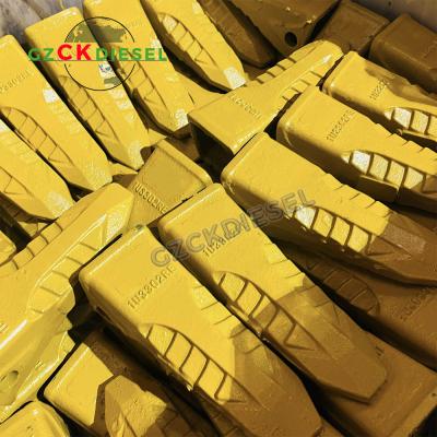 Cina E200 E315 J300 Scavatore Dente di secchio 1U3302RE in vendita