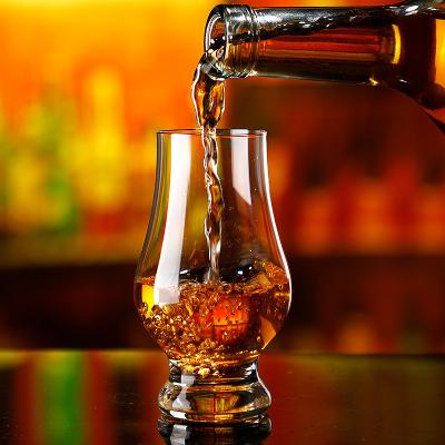 China Whiskey Shot Glass Short Stem Whiskey Balloon Glass Tasting GlassBar Accessories Handblow Whiskey Shot Glass for sale