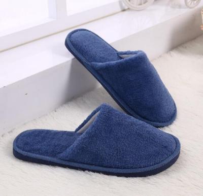 China Indoor warm slippers for sale