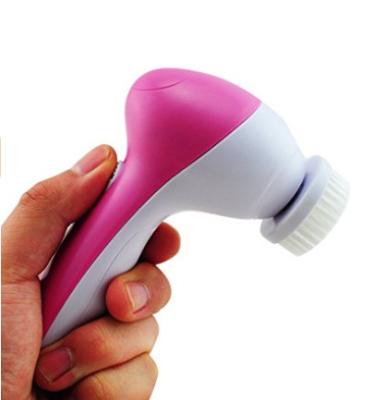 China Waterproof Electric Face And Body Cleansing Brush With Detachable Handle for sale