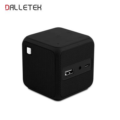 China DLP HD Display Hologram Projector Mini Home Theater Projectors 3D 1080P Short Throw 7 Years Led Portable Android Video Projector for sale