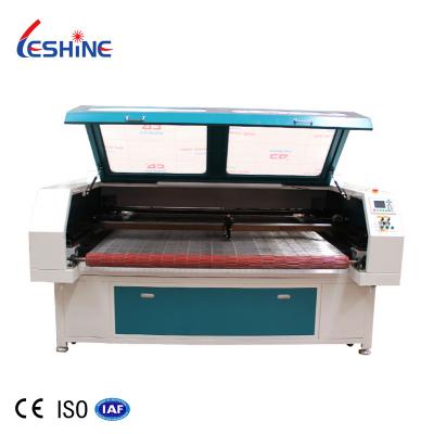 China Automatic Feeding Laser Cutter Laser Cutting Machine For Cloth / Tissue / Home Textile With CCD Camera for sale