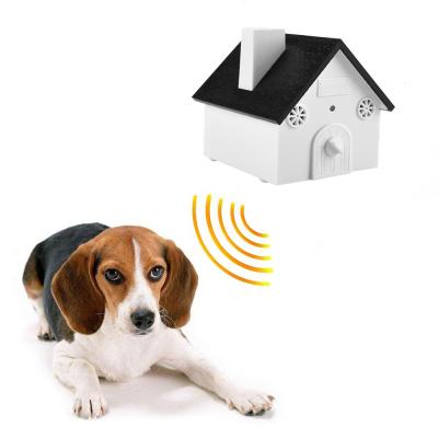 China Sustainable Pet Supplies 2021 Success Amazon Outdoor Pet Stop Barking Ultrasonic Dog Anti Barking Control for sale