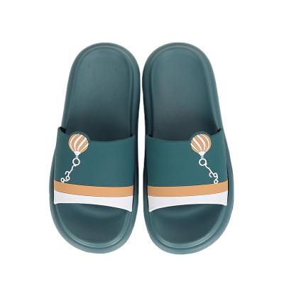 China 2021 Light Weight House Slippers Woman Summer Special Hot Selling Custom Made Slippers With Logo Sport Summer for sale