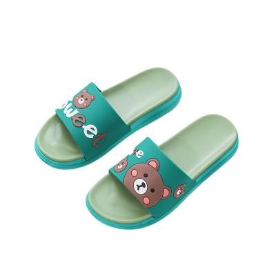 China CUSHIONING animal slippers men slippers women slippers summer baoli bear slippers cute non-slip comfort outdoor shoes for sale