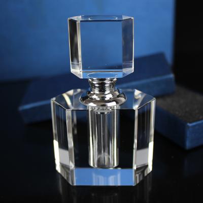 China Excellent Europe Quality Empty Perfume Bottle Crystal Attar Perfume Glass Bottle Design for sale