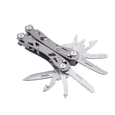 China Hot Sale Factory Made FUNCTIONAL MULTI 15 in 1 Wire Saw Cutter Needle Nose Regular Pliers Multi Tool Multipliers for sale