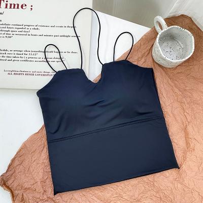 China Anti-pilling Ice silk underwear  comfort hanging neck loose version without steel rim casual outerwear undertop bra for sale