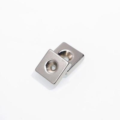 China Industrial Custom NdFeb Neodymium Neodymium Block Hole Magnet Model Square Magnet Strong Descent Magnet N35-N52 for sale