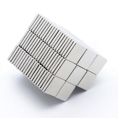 China Industrial Permanent Square Neodymium Magnet N35-N52 Super Strong Neodymium Block Magnets for sale