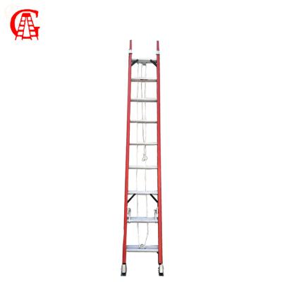 China Lightweight Folding Ladders Fiberglass Extension Ladder for sale