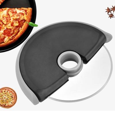 China Sustainable Round Stainless Steel Pizza Cutter for sale