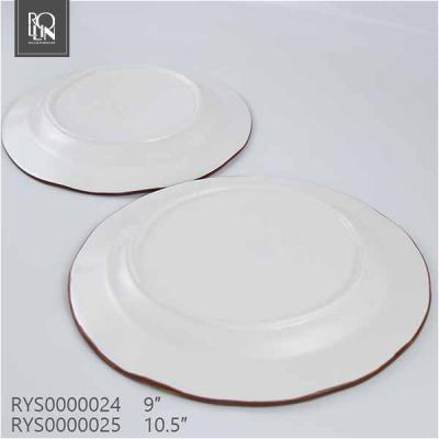 China OEM/ODM Viable Round Colored Gloss Coffee Color Ceramic Edge Porcelain Dish For Restaurant for sale