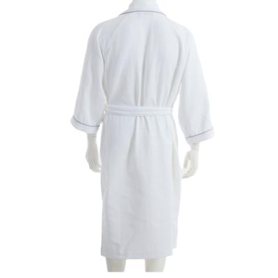 China Breathable Hot Sale Custom Embroidered Luxury White Logo Spa Bathrobe Waffle Cotton Hotel Unisex Bathrobe for sale