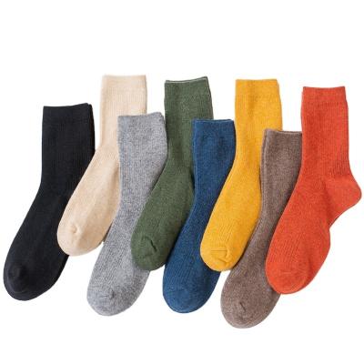 China New Arrival Winter Comfortable Soft Thick Warm Men's Women's Heavy Sheep Wool Fleece Socks Thermal Thick Knitting Socks Terry Socks for sale