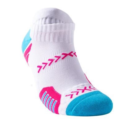 China Sustainable Trending Products Summer Warm Socks For Mens Bike Mens Gym Sports Socks for sale