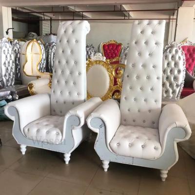 China EUROPEAN Luxury White Leather Wood Frame King Throne Wedding Sofa For Party for sale