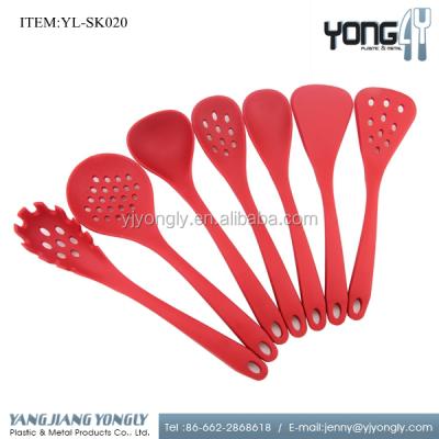 China Sustainable Kitchen Tools Silicone Kitchen Essential Utensils Set Cookware Set for sale