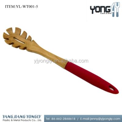 China Food Grade Disposable Wooden Spaghetti Forks Pasta Server With Silicone Handle for sale