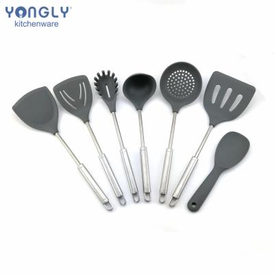 China Viable Nylon Spoon Turner 7pcs Kitchen Utensils Tool Kit Spatulas Sifter Set for sale