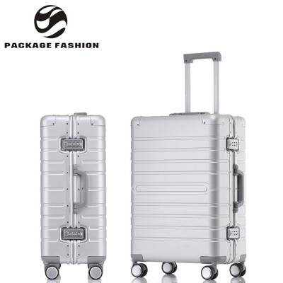 China Waterproof Business Spinner Custom Handle Wheels Rolling Magnesium Aluminum Alloy Hard Luggage Case for sale